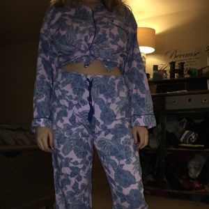 Victoria secret pajama set